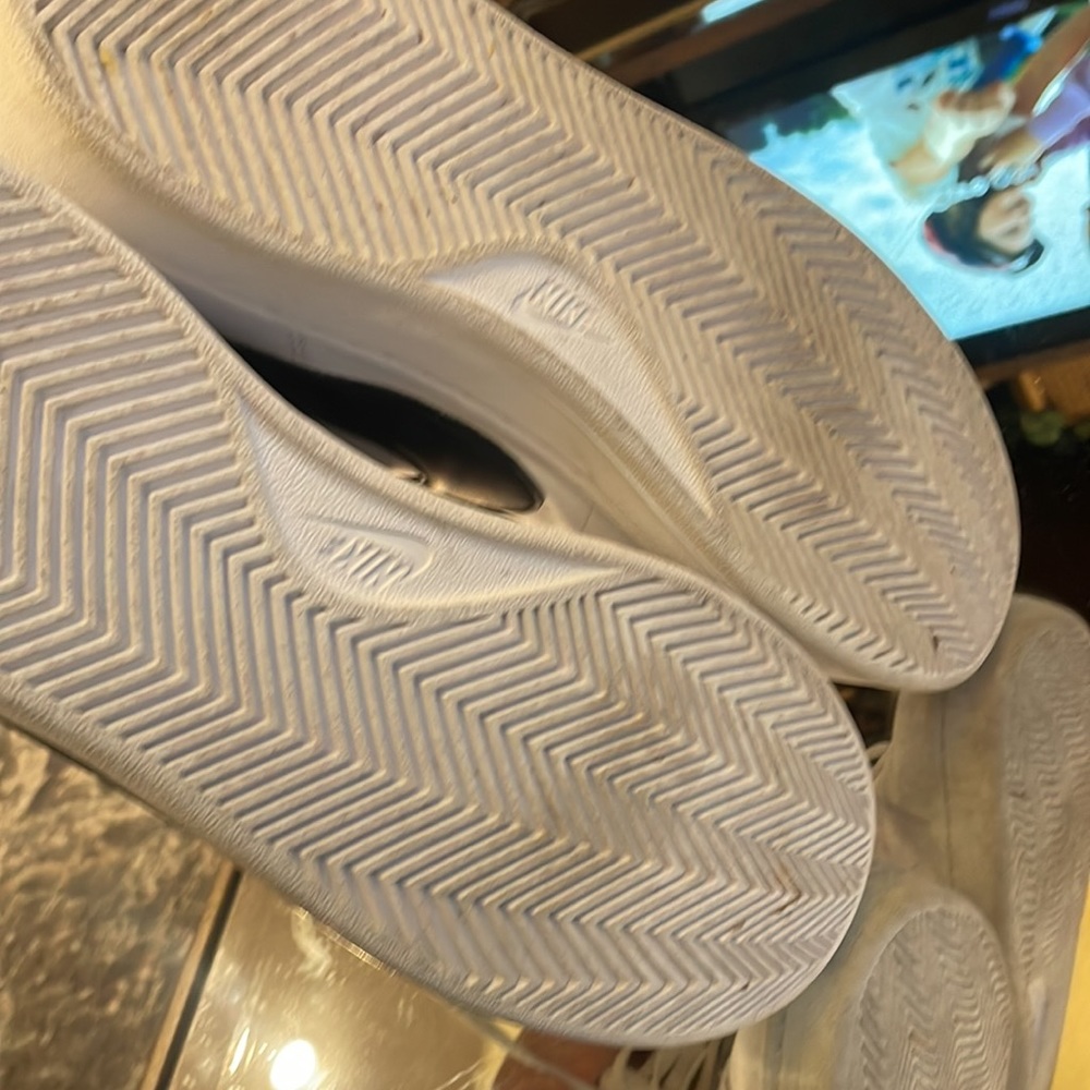 Nike Court Royale Mid White Sneakers - Picture 5 of 6